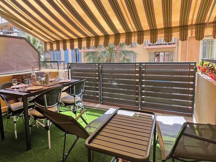 Gîte pour 4 personnes, avec terrasse, adapté aux familles dans Office de Tourisme Sainte Maxime - 4