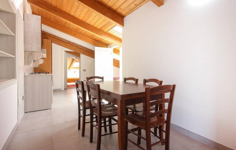 Apartamento vacacional entero, Acogedor apartamento a 2,5 km de la playa con aire acondicionado y aparcamiento in Santa Maria di Castellabate, Castellabate