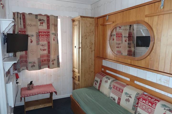 Geheel appartement, Les menuires, charmant tweekamerappartement, gerenoveerd, aan de voet van de hellingen in Les Menuires, Saint-Martin-de-Belleville