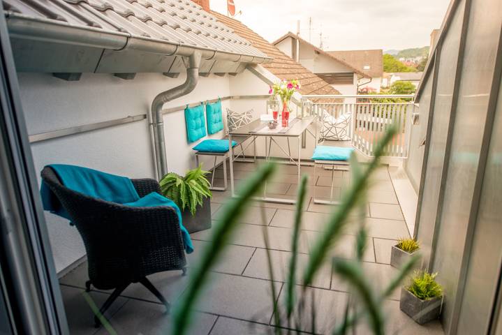 Ferienwohnung für 9 Personen, mit Balkon und Garten in Bensheim