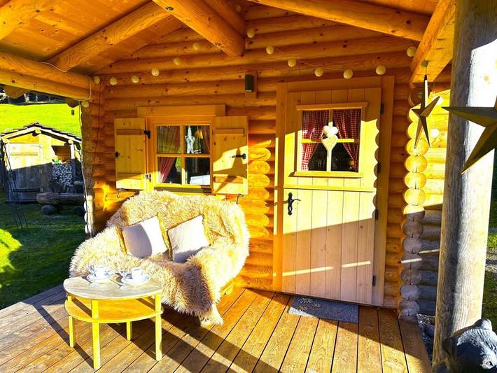 Ferienhaus für 4 Personen, mit Balkon und Garten in Sigriswil