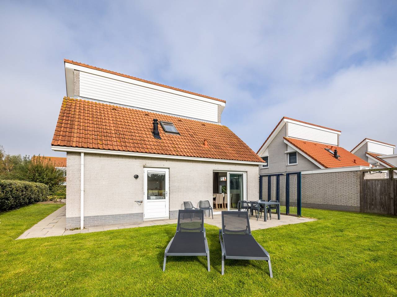 Villa in Zeeland nahe dem Strand in Scharendijke, Grevelingenmeer