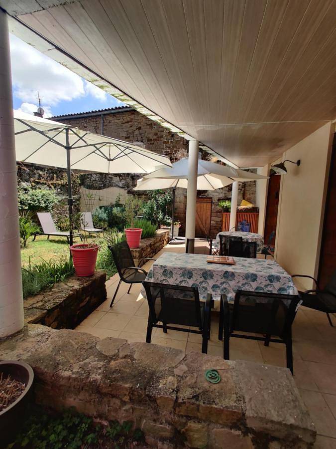 Location de vacances pour 10 personnes, avec jardin à Monestiés - 4