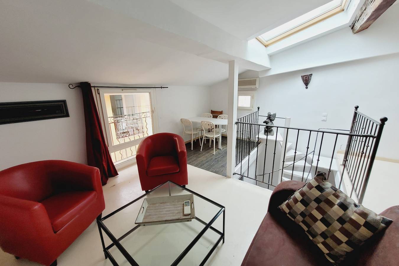 Apartamento entero, Apartment with roof terrace in Aix in Aix-en-Provence, Region de Aix-en-Provence