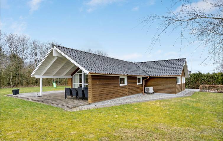 Ferienhaus für 8 Personen mit Garten in Hovborg, Vejen