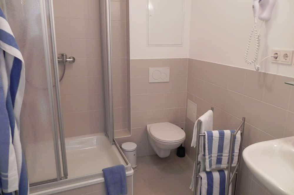 Ganze Wohnung, 3-Zi.-Apartm. \"Elbspeicher Ii', modernes Apartment für bis zu 8 Personen, Wlan in Ottensen Hamburg, Hamburg