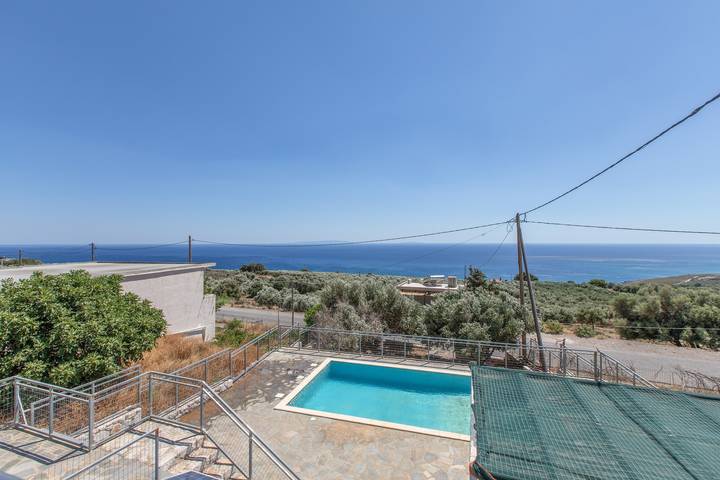 Ferienwohnung für 4 Personen, mit Garten und Balkon in Kreta Süden