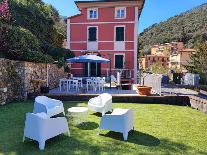Pension voor 4 personen, with Balkon and Terras as well as Tuin in Porto Venere Gemeente