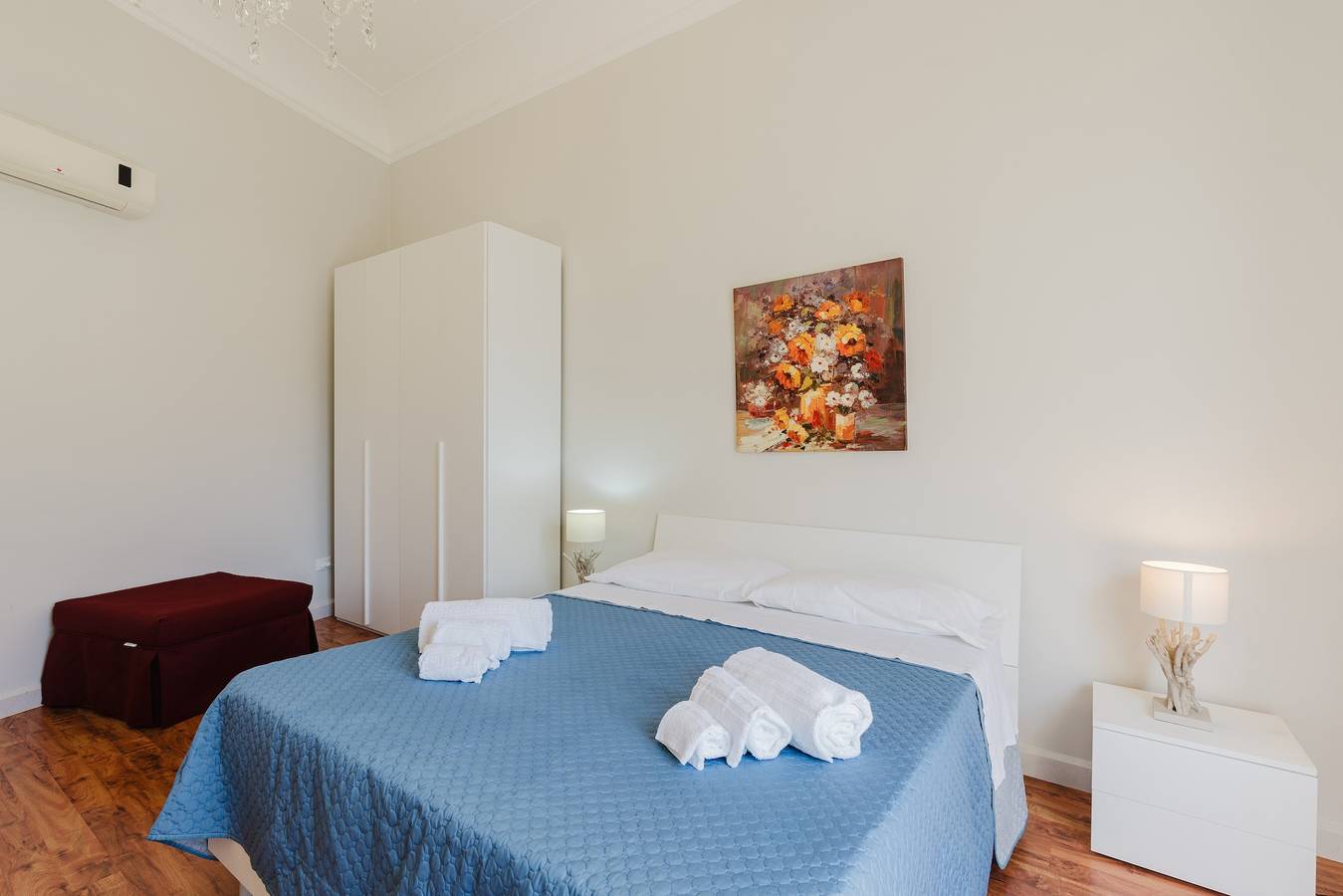 Entire apartment, Apartment 'Appartamento Marsalasuitesawfarm' with Private Terrace, Balcony and Air Conditioning in Marsala, Trapani Province