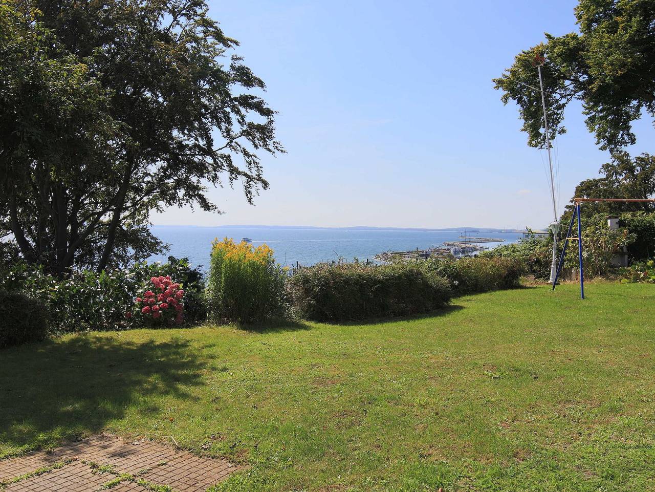 Ganze Ferienwohnung, Ferienwohnung Seerose mit Meerblick - Appartement Meerblick in Sassnitz, Nationalpark Jasmund