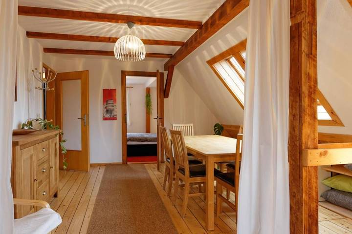 Ferienwohnung für 3 Personen, mit Ausblick und Garten in Gotha - 2