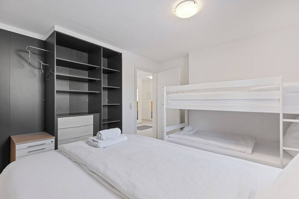 Ganze Wohnung, Goldcream Xl bis zu 8 Personen, Modern, Netflix in Günzburg, Bayerisch Schwaben