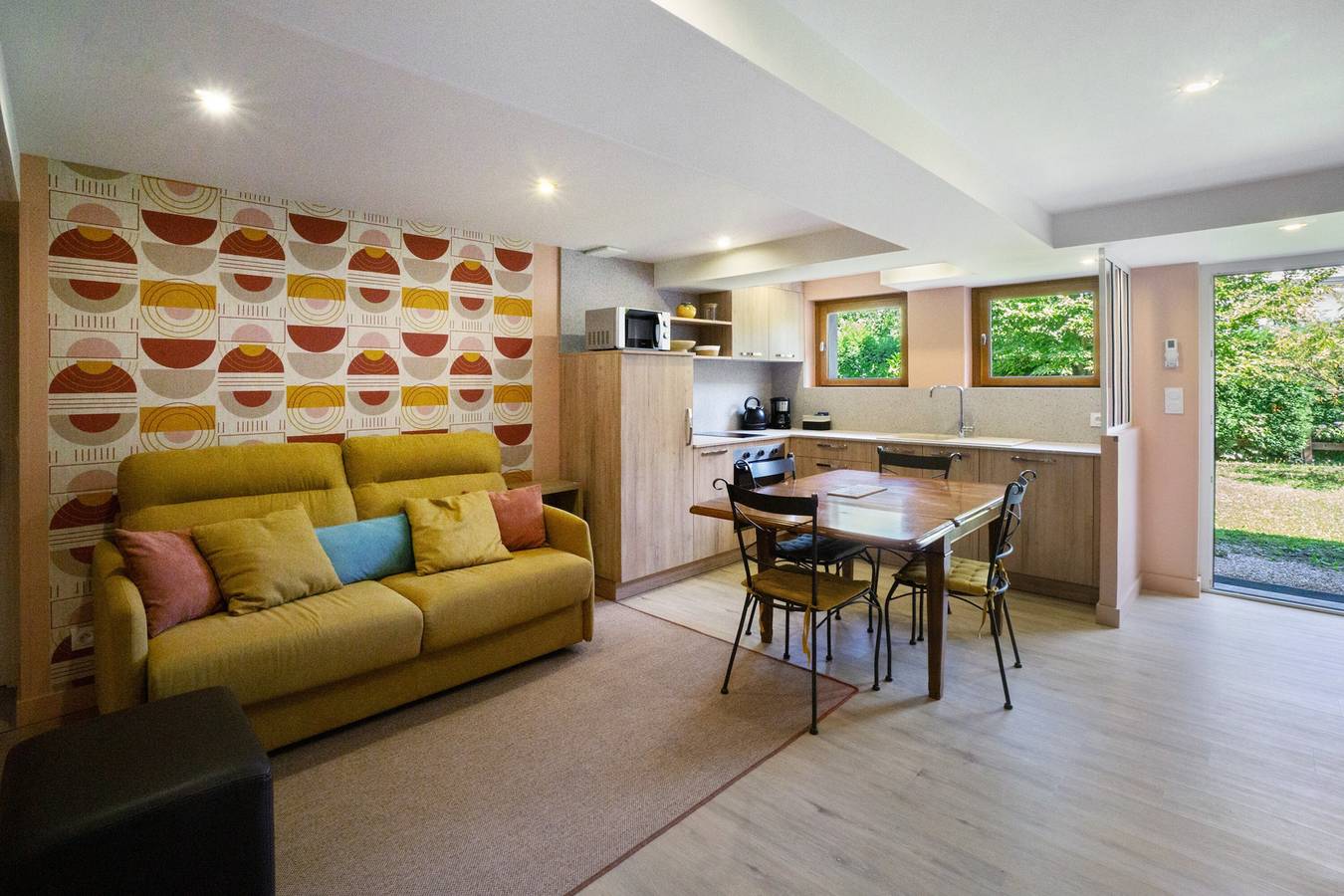 Apartamento entero, Apartamento 'Chez Anna' con vistas a la montaña, Wi-Fi y aire acondicionado in Saint-Jean-de-Maurienne, Región de Saint-Jean-de-Maurienne