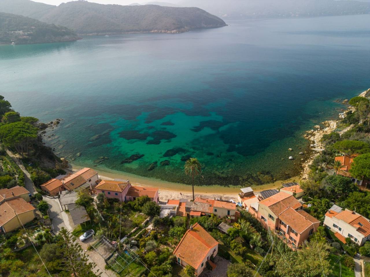 Entire holiday apartment, Agave in Scaglieri, Tuscan Archipelago National Park