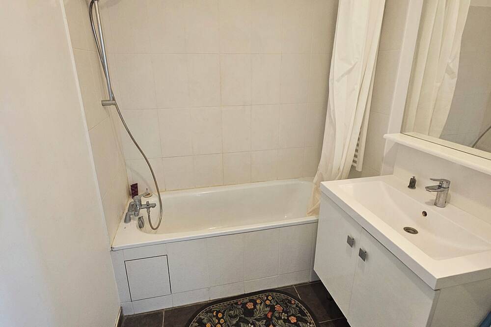 Appartement entier, 3-room appartment next to Disney and Vallée Village in Serris, Seine-et-Marne