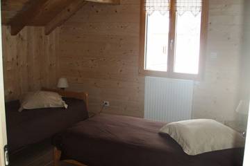 Chalet pour 10 Personnes dans Chapelle-des-Bois, Jura Francais, Photo 2