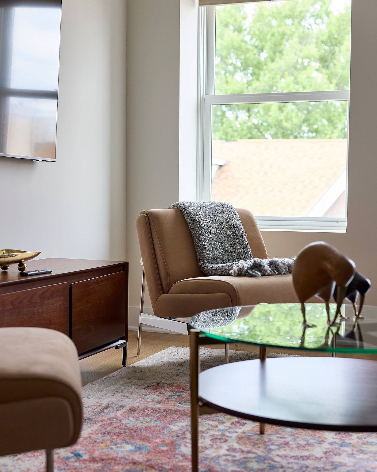 Apartamento entero, Sunny 2Br Loft • Work, Relax, Minutes to Nyc in Hoboken, Condado de Hudson