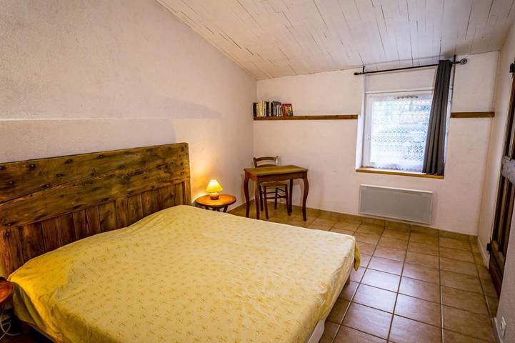 Gîte pour 8 personnes, avec jardin et vue dans Le Poët - 3