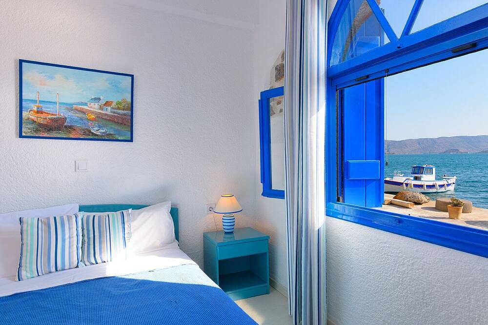 Entire apartment, Eleftheria sea side traditional house in Elounda, North Crete
