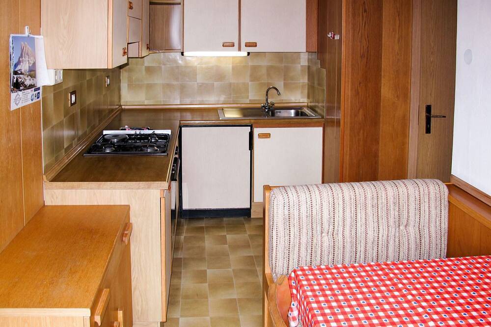 Ganze Wohnung, Zollerhof in Neunhäusern, Rasen-Antholz