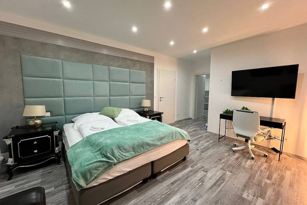 Luxury Vienna Villa: Haven for Vienna Explorers in Wien, Donau Niederösterreich
