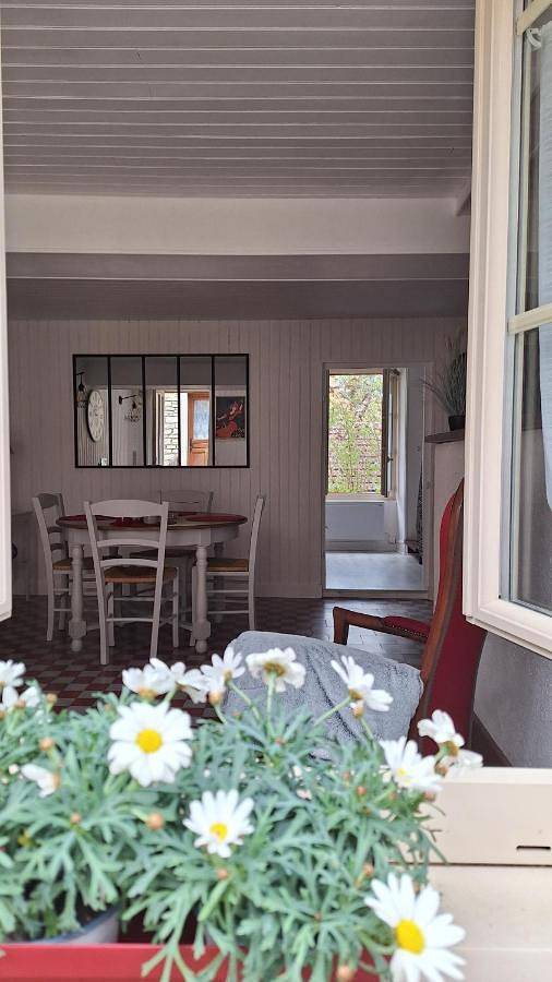 Location de vacances pour 4 personnes, avec jardin à Arcy-sur-Cure - 2