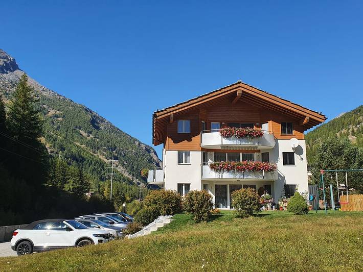 Ferienwohnung für 4 Personen, mit Balkon in Saas-Grund