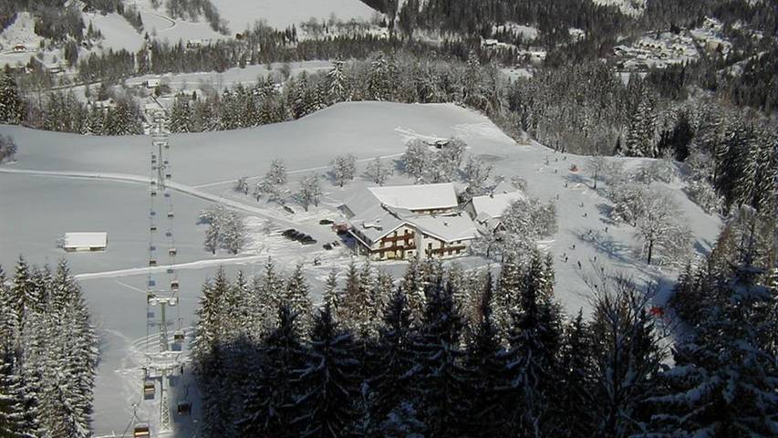 Ferienwohnung für 2 Personen, mit Whirlpool und Garten sowie Terrasse und Sauna in Hinterstoder