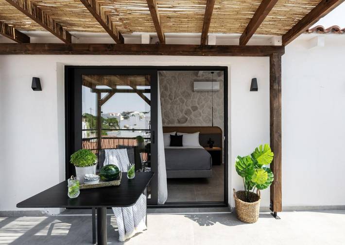 Ferienwohnung für 2 Personen, mit Terrasse und Ausblick sowie Sauna auf Skiathos - 4
