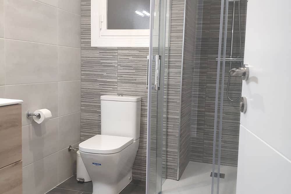 Ganze Wohnung, Beachfront Penthouse in Els Pins Blanes, Blanes