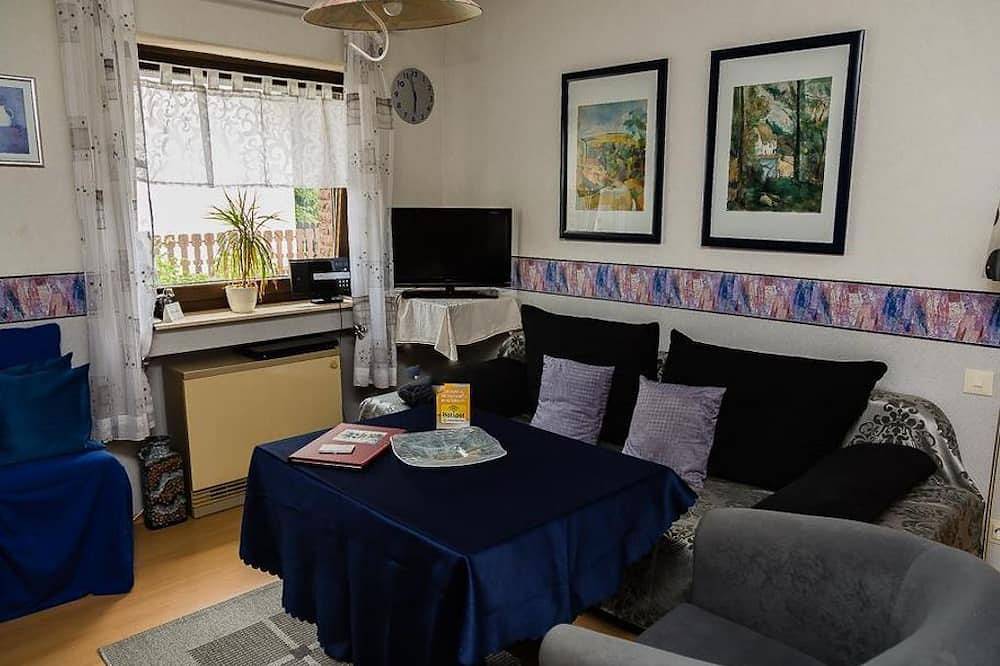 Ganze Wohnung, 2-Bett-Ferienwohnung Nr. 2 - Ferienwohnung Walkmühle in Monreal, Osteifel