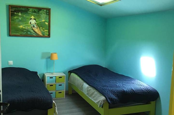 Location de vacances pour 4 personnes, avec terrasse ainsi que jardin et piscine à Cayriech - 3