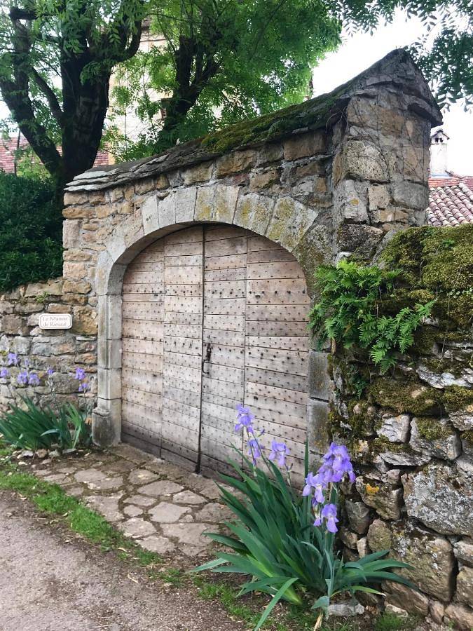 Location de vacances pour 2 personnes, avec vue et jardin à Loubressac - 4