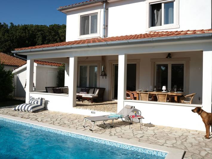 Ferienhaus für 10 Personen, mit Pool und Garten auf Rab - 4