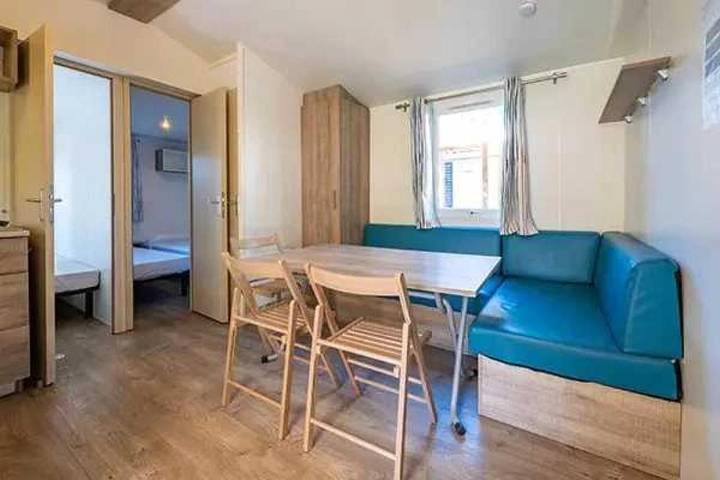 Location de vacances pour 6 personnes, avec Bassin pour enfant et Piscine à Saint-Yvi - 4