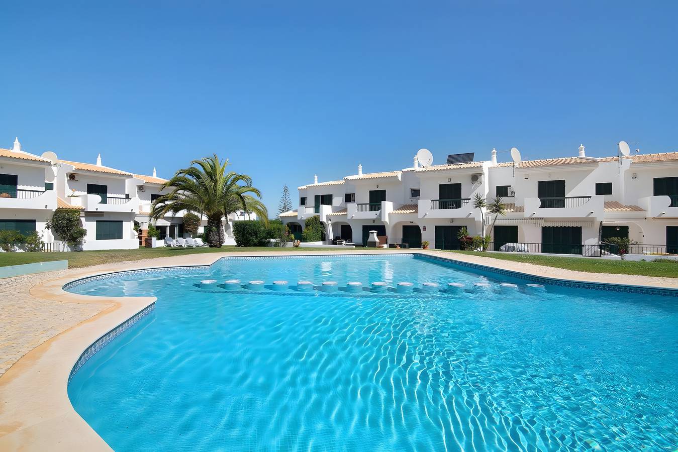 Villa da Bússola – a unique retreat for unforgettable moments in Albufeira, Faro distrikt