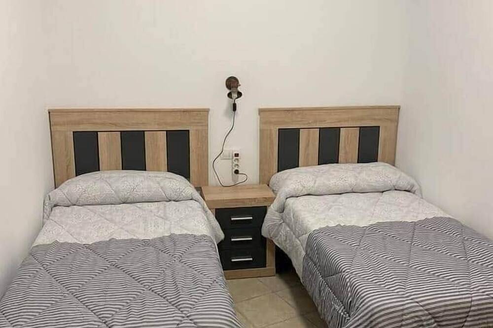 Entire apartment, Downtown Apartment in Algeciras, Costa de la Luz