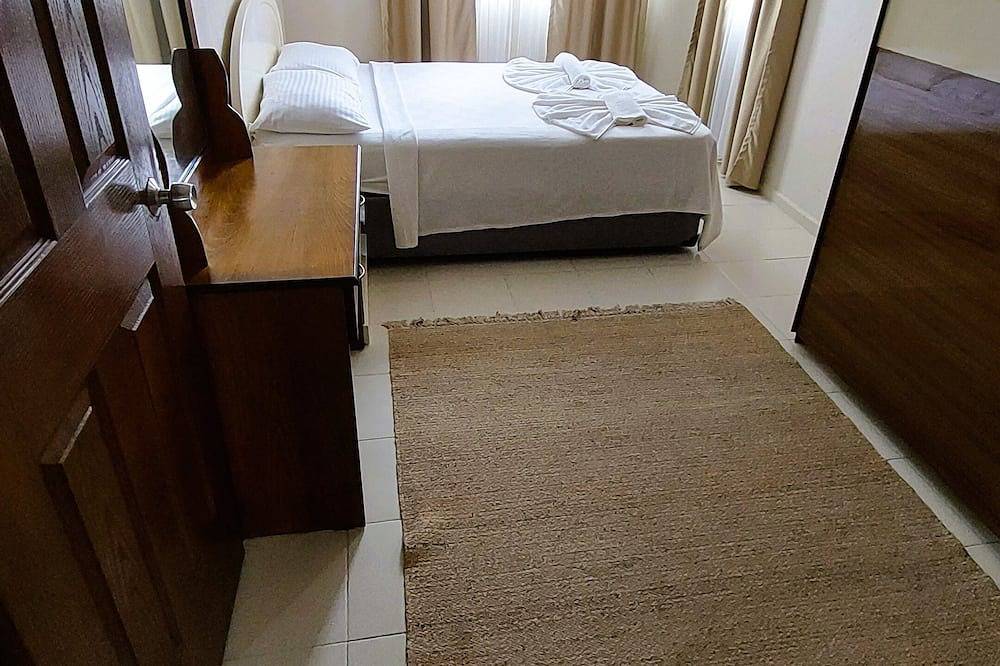 Mar Soleil 04 Two Bedroom Apartment in Marmaris, Provinz Muğla