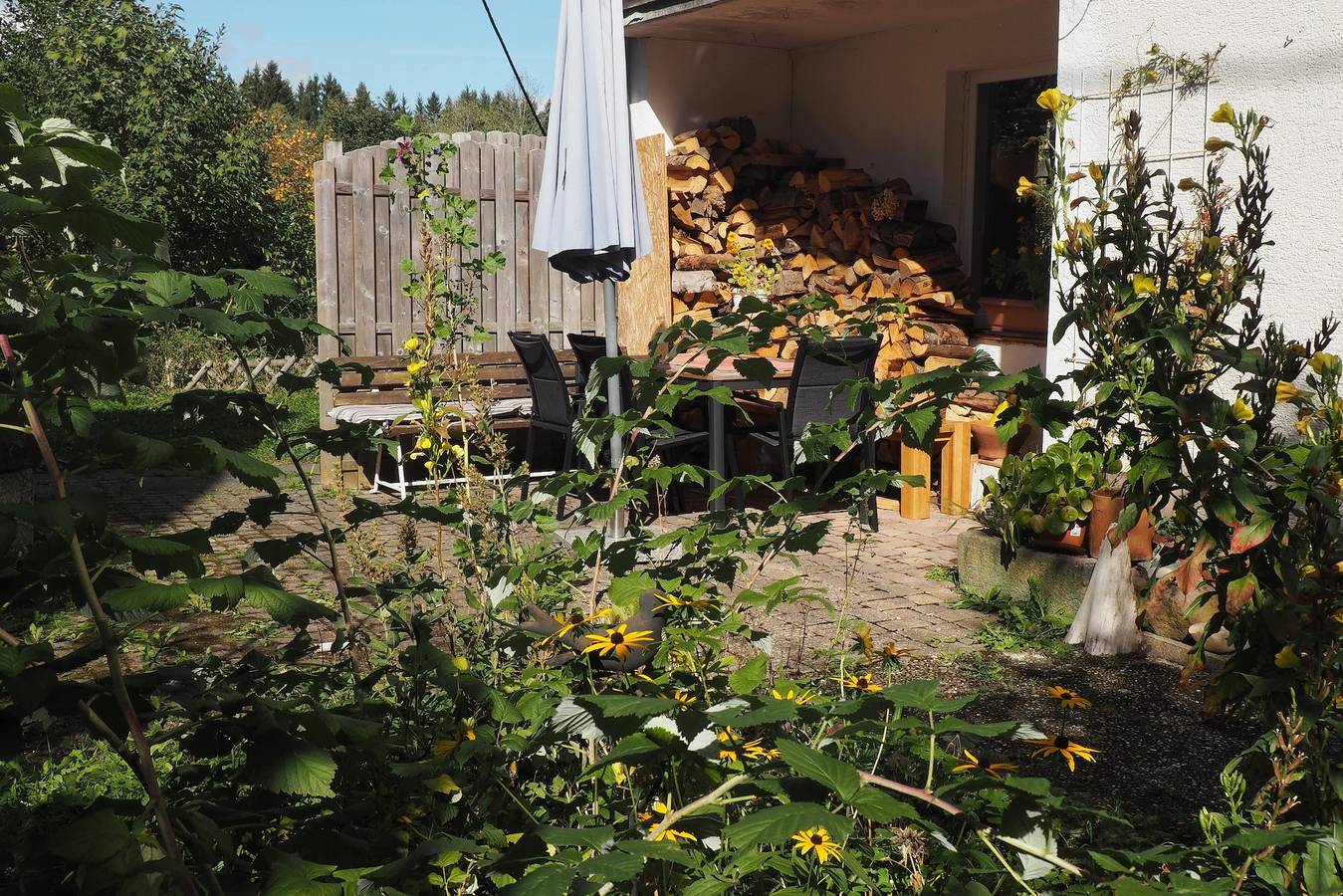 Apartamento entero, Apartamento 'Ferienwohnung Am Seebach, 80 Qm' con terraza privada y Wi-Fi in Titisee, Titisee-Neustadt