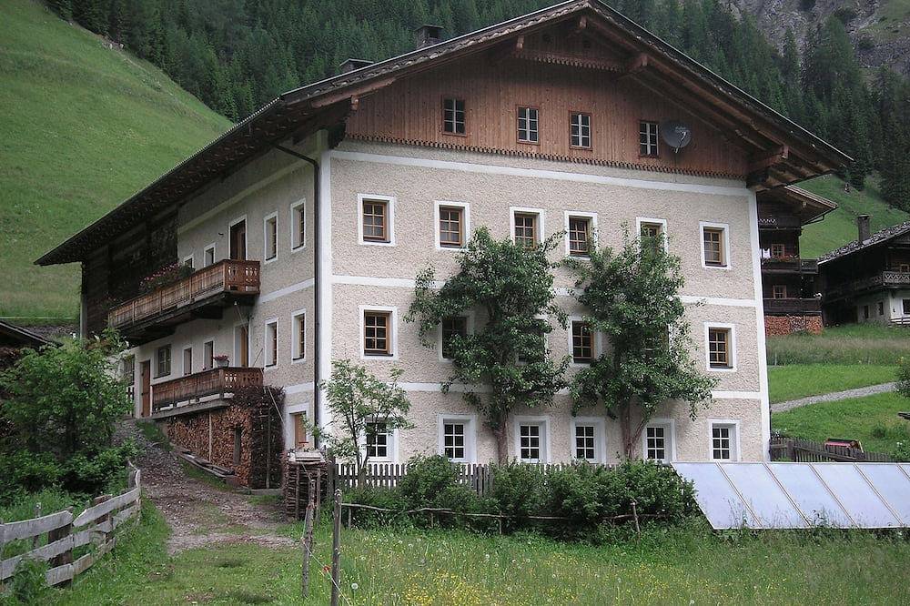 Ganze Wohnung, Urlaub auf dem Bergbauernhof in Villgratner Berge, Innervillgraten