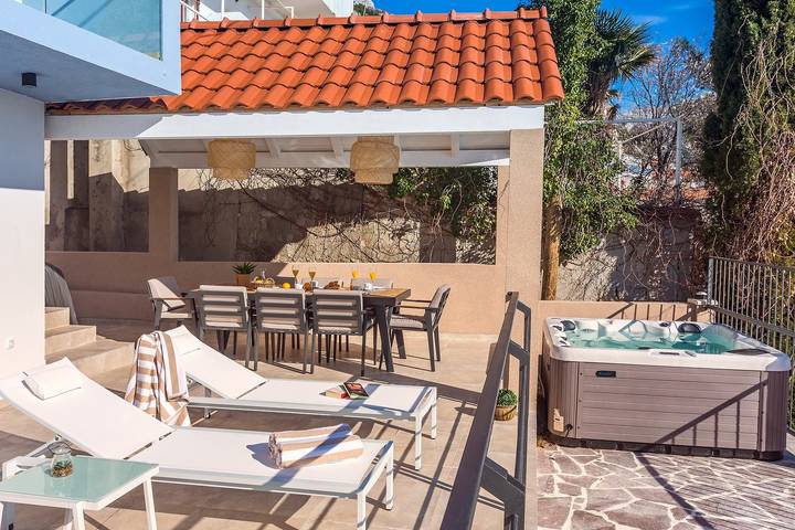 Ferienhaus mit Meerblick für 8 Personen, mit Meerblick und Garten sowie Pool in Split-Dalmatien - 3