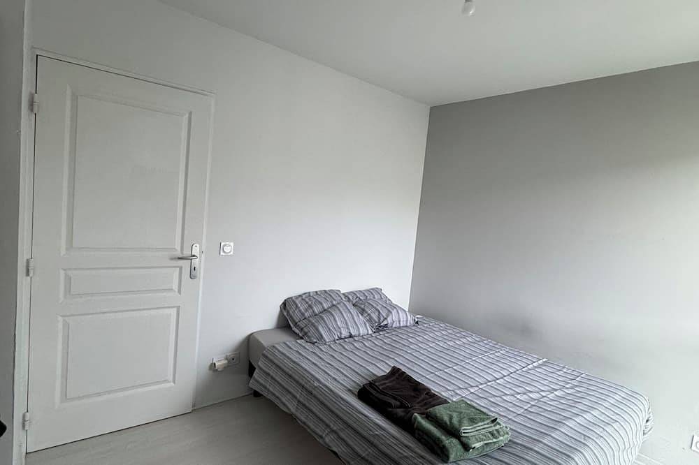 Apartamento entero, Apartment T1 downtown  in Évreux, Región de Évreux