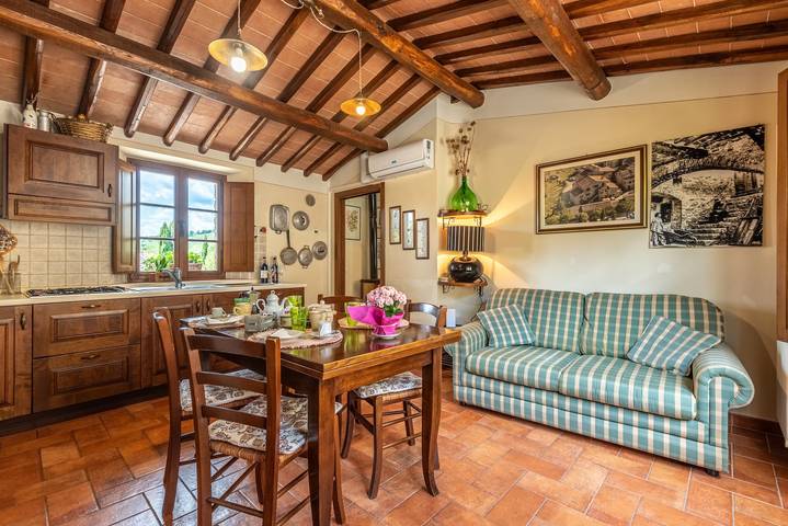 Appartamento intero, Appartamento 'La Casa Di Emma' con Wi-Fi e aria condizionata in Gaiole in Chianti, Chianti