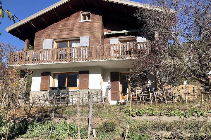 Chalet für 4 Personen, mit Terrasse und Garten - 1