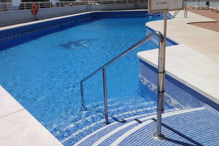 Apartamento para 4 personas, con piscina en Arroyo de La Miel