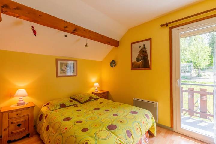 Gîte pour 2 personnes, avec jardin à Étercy