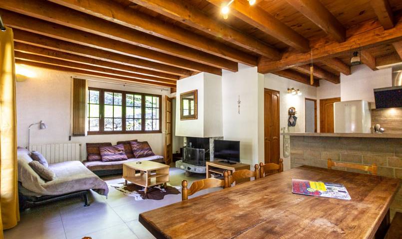 Gîte pour 8 personnes, avec balcon/terrasse et terrasse, animaux acceptés à Barèges - 4