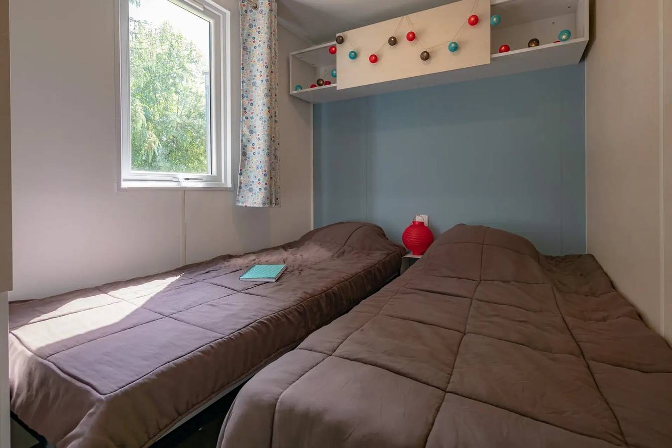 Camping 4 étoiles - Parc aquatique - eeiccg in Murol, Volcans d'Auvergne Regional Nature Park