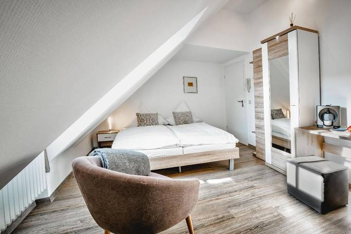 Ferienwohnung für 2 Personen, mit Terrasse und Garten in Eltville am Rhein - 3