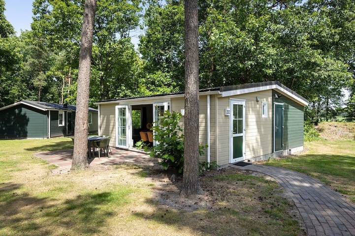 Ferienhaus für 6 Personen, mit Terrasse und Garten